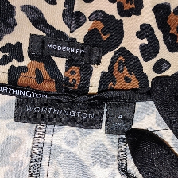 𝅺#35 Worthington Leopard print modern fit ankle length dress pants 4 - Picture 8 of 8